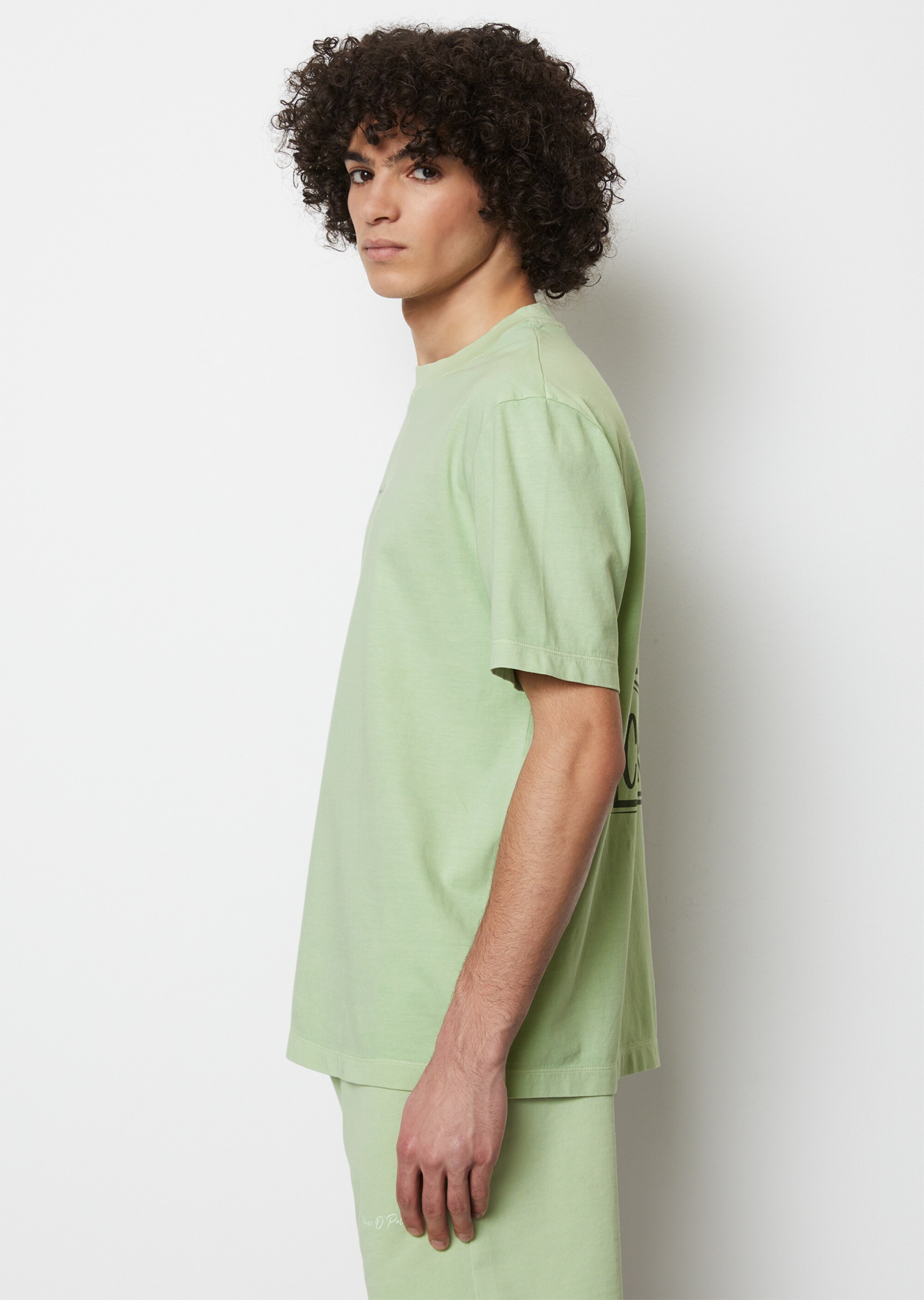 T-Shirt relaxed mit Rückenprint