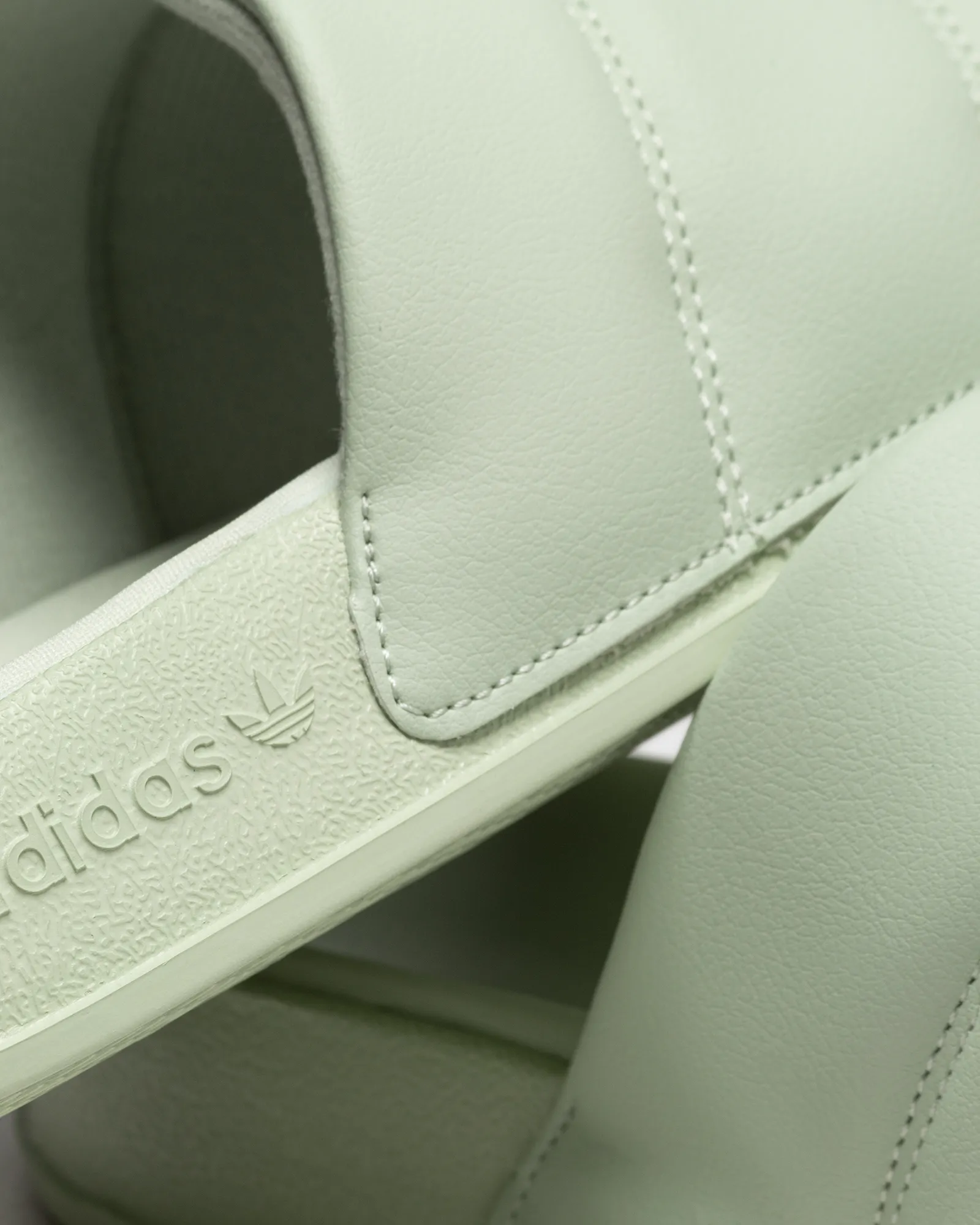 Adidas ADILETTE ESSENTIAL  W