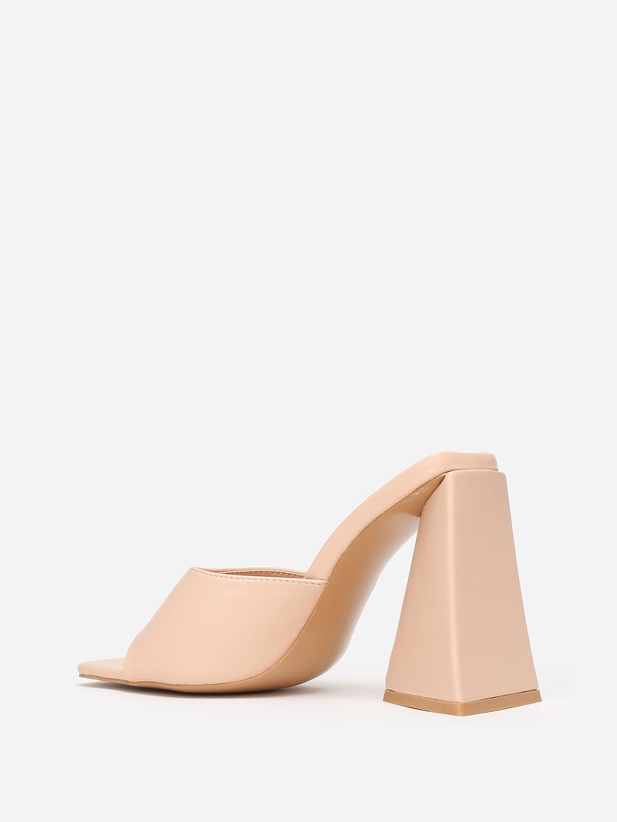 Mules en simili à large talon triangle- Beige