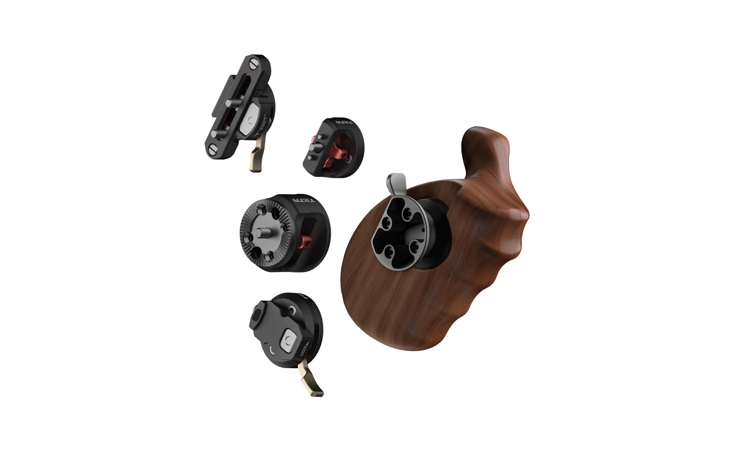 Advanced Right Side Wooden HandleErgonomischer Holzgriff für maximalen Komfort beim Bedienen der Kamera