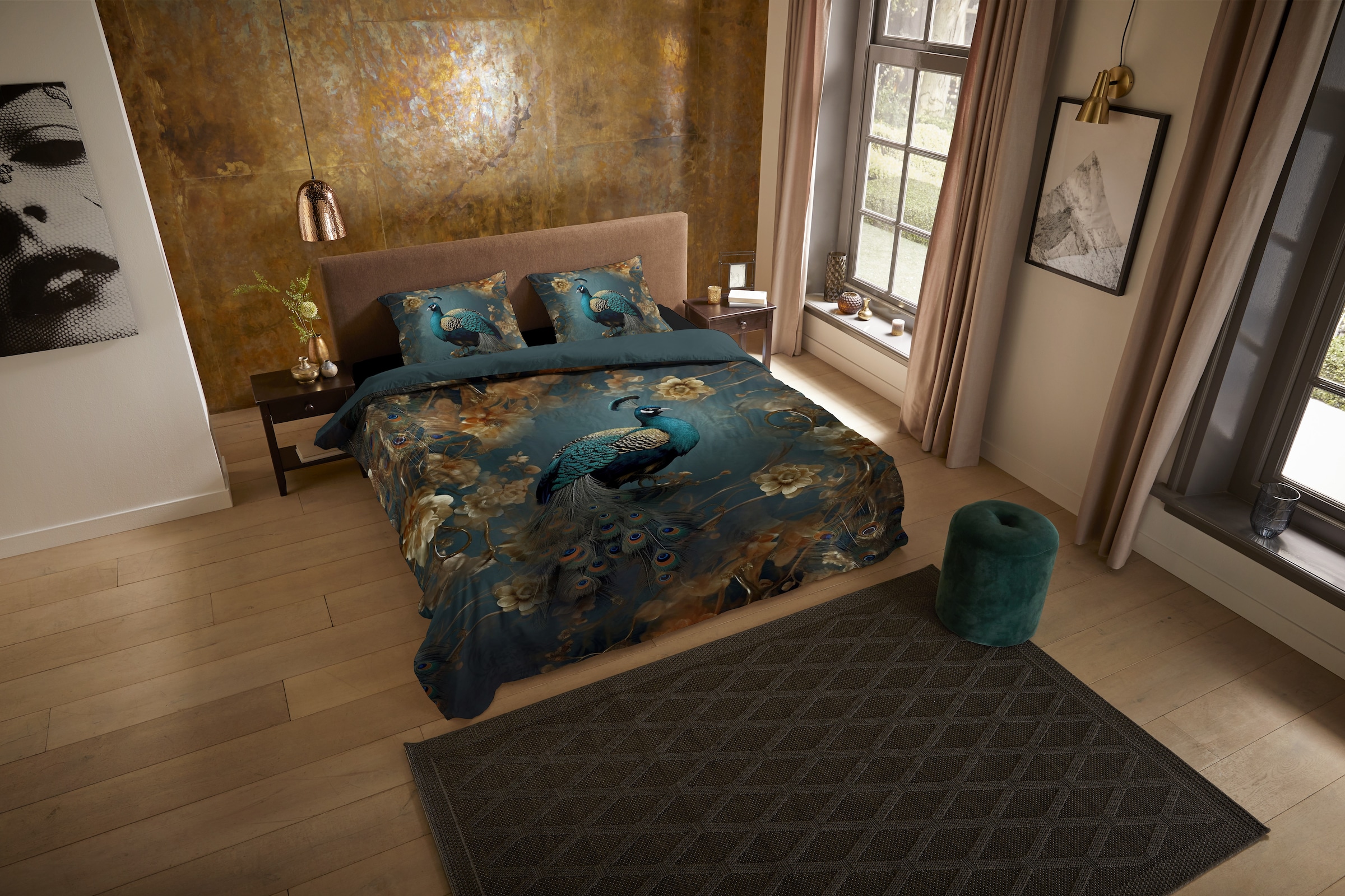 PURE luxury collection Wendebettwäsche »Savaya« 2 Stk. tlg. Mikrofaser, 135x200, Pflegeleicht, Wende, Pfau, Blumen, Petrol, Gold