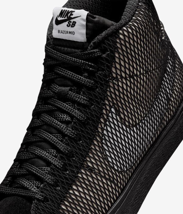Nike SB Zoom Blazer Mid Premium Schuh (white black)