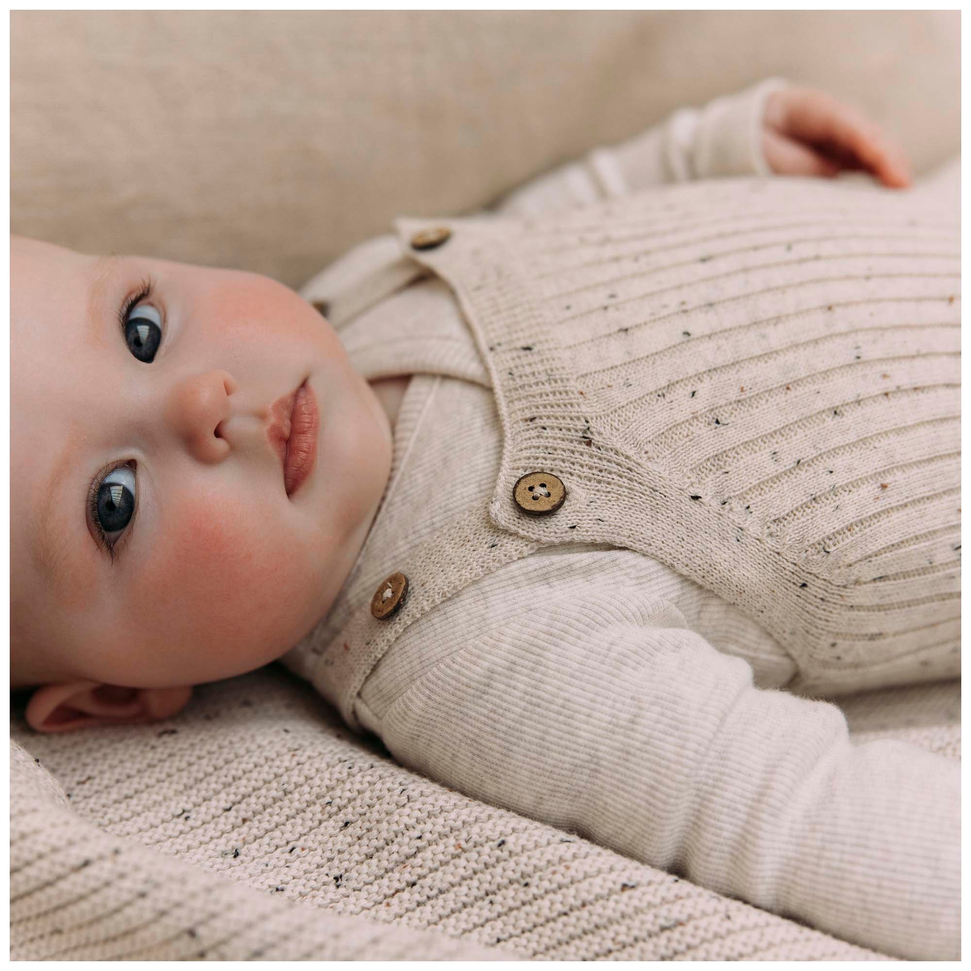 Sweet Petit Mini newborn tuinbroek mouwloos effen beige