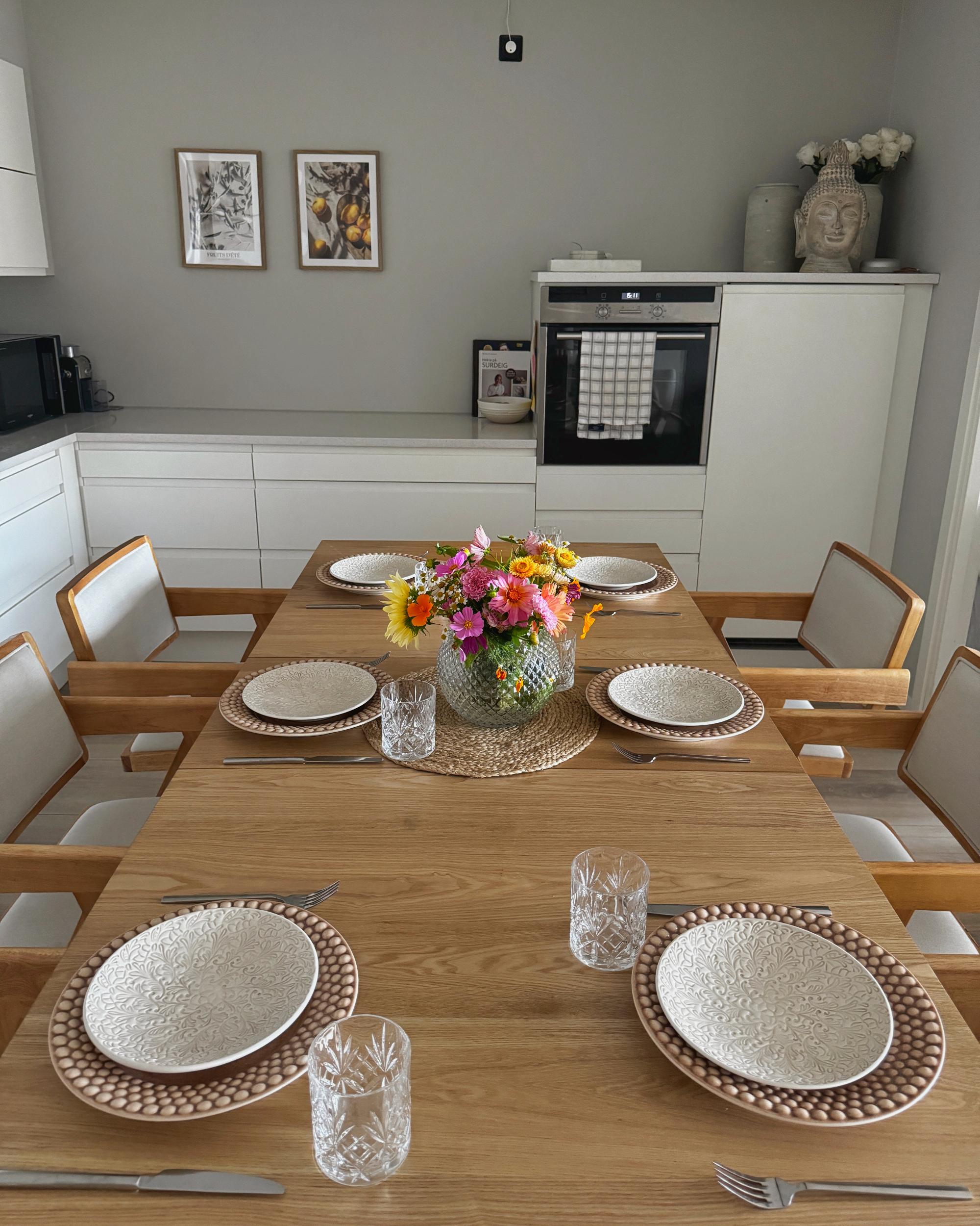 Eettafel uitschuifbaar DELMAS Licht essenhout 90 cm 160/200 cm