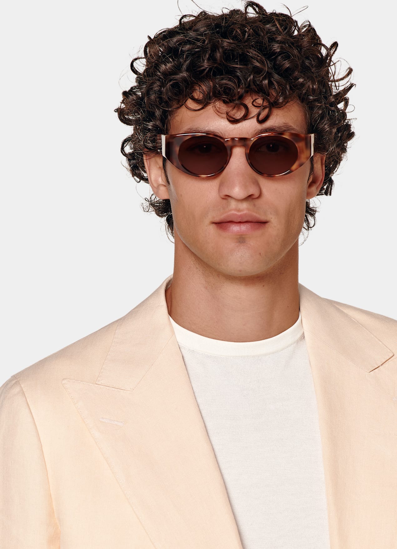 Costume Havana coupe Tailored rose clair