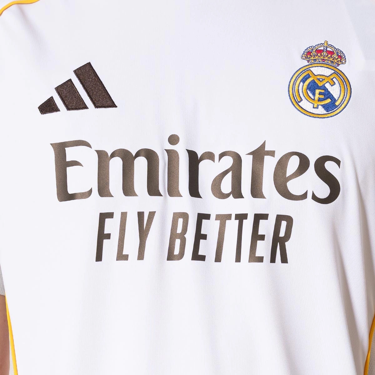 Camisola adidas Mbappé Real Madrid Primeiro Equipamento 2025-2026
