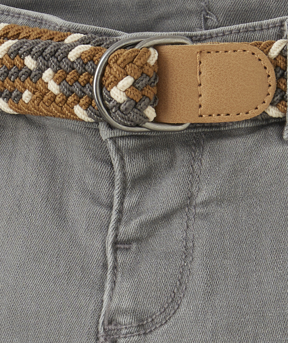 PANTALON DROIT BÉBÉ GARÇON EN DENIM LOW IMPACT GRIS AVEC CEINTURE