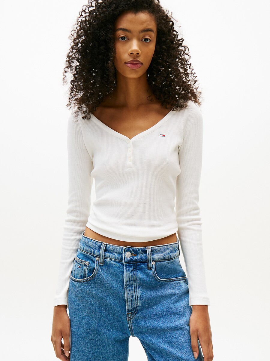 TOMMY JEANS<br>Camiseta listrada, mangas compridas, decote em V