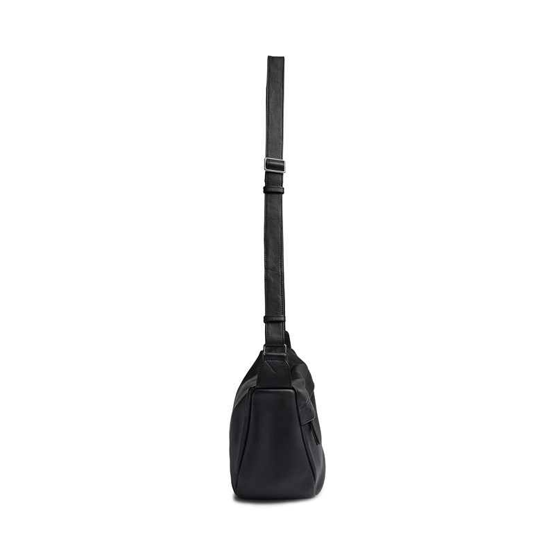 Markberg<br>Crossbody Volume