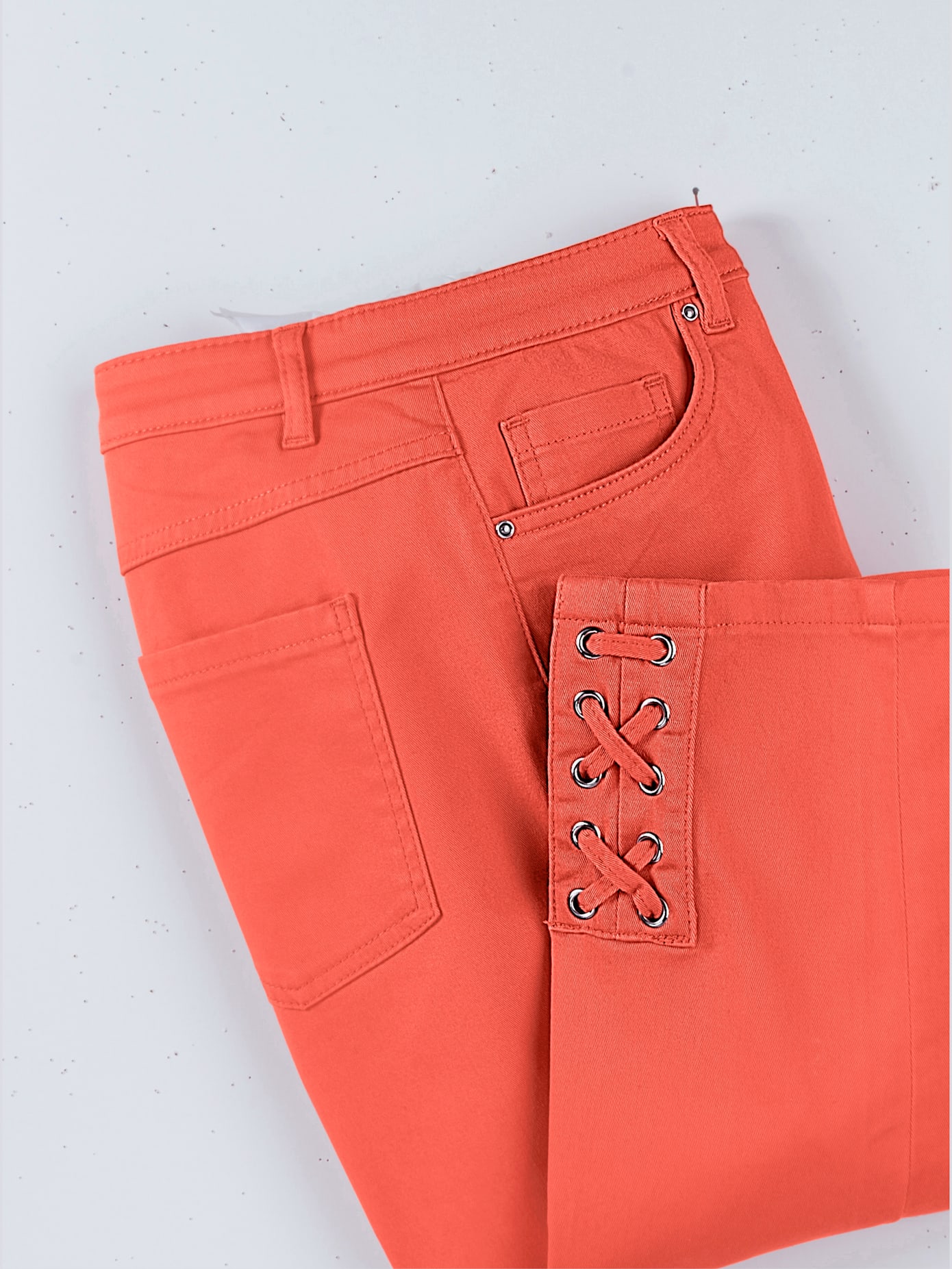 Jean 3/4 qualité coton doux sur la peau