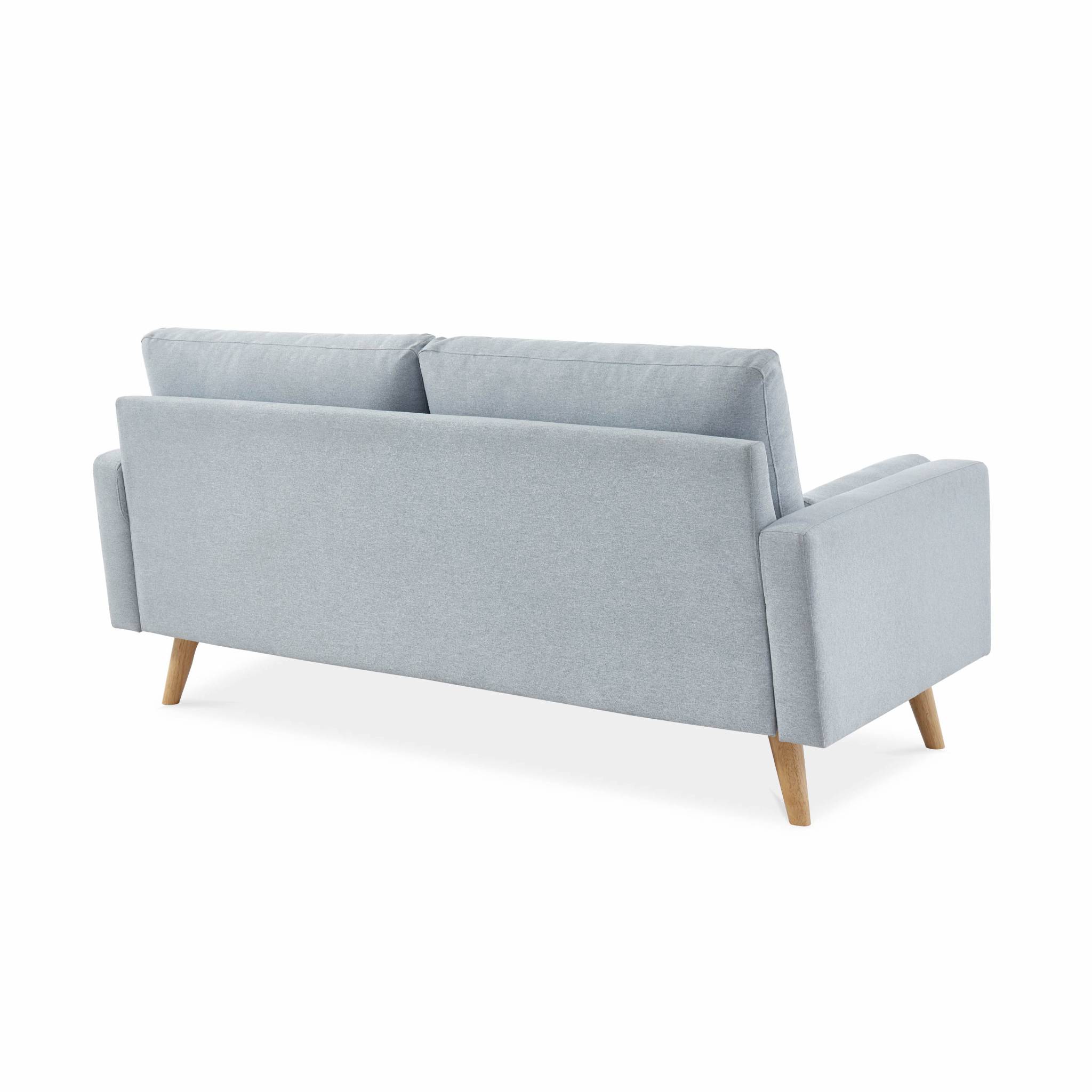 Canapé en tissu gris clair. 3 places scandinave fixe. Droit. Pieds bois