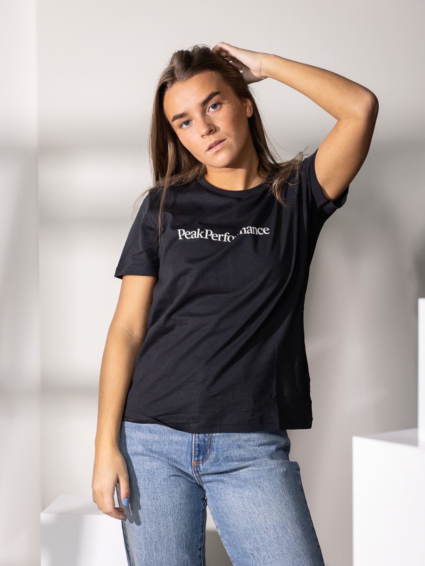 Ground Tee