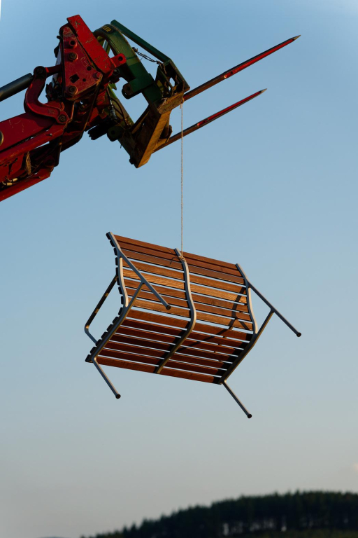 Hay Traverse Lounge tuinbank met armleuning