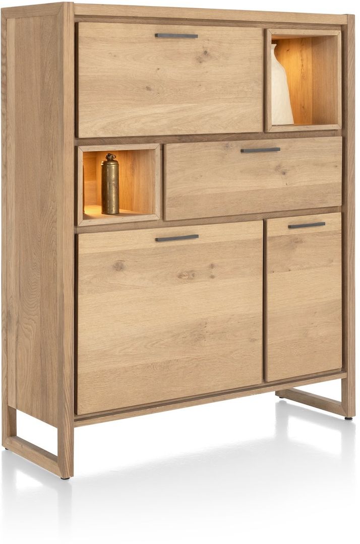 Henders en Hazel Nystead Highboard