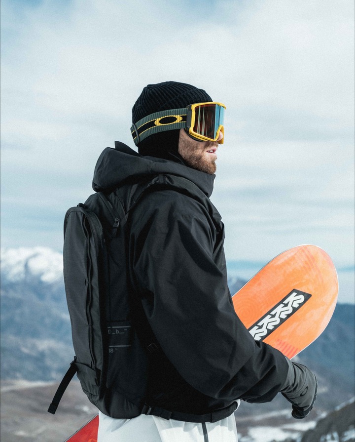 Snow Backcountry Vest 8L 0049/Black Out