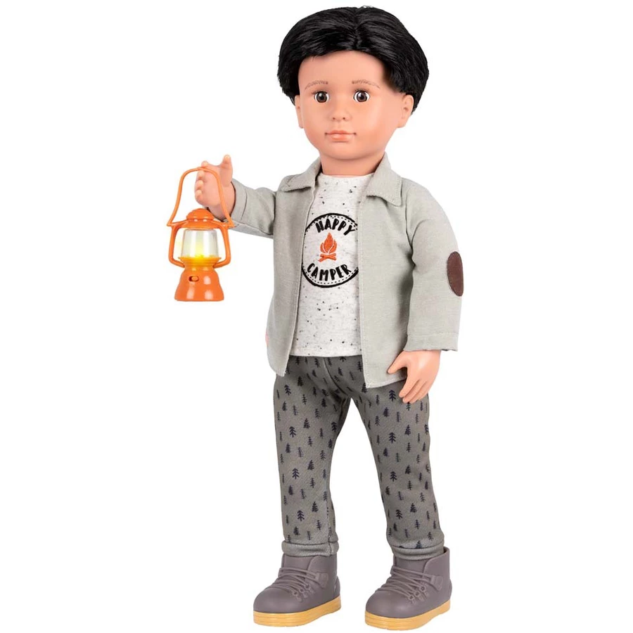 Our Generation Deluxe Outfit Happy Camper Junge für 46 cm Puppen Mehrfarbig