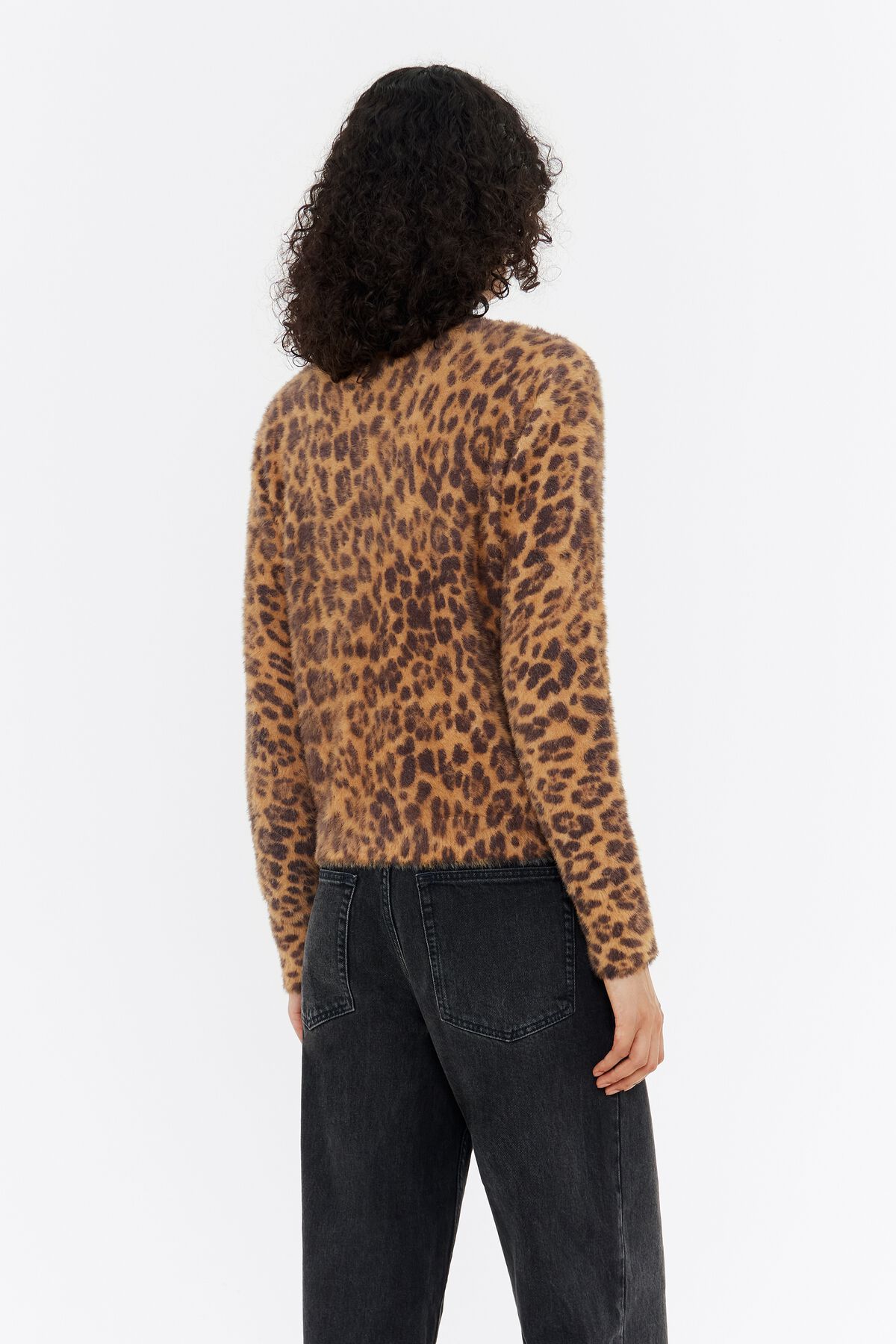 Cardigã ajustado em pele de leopardo natural