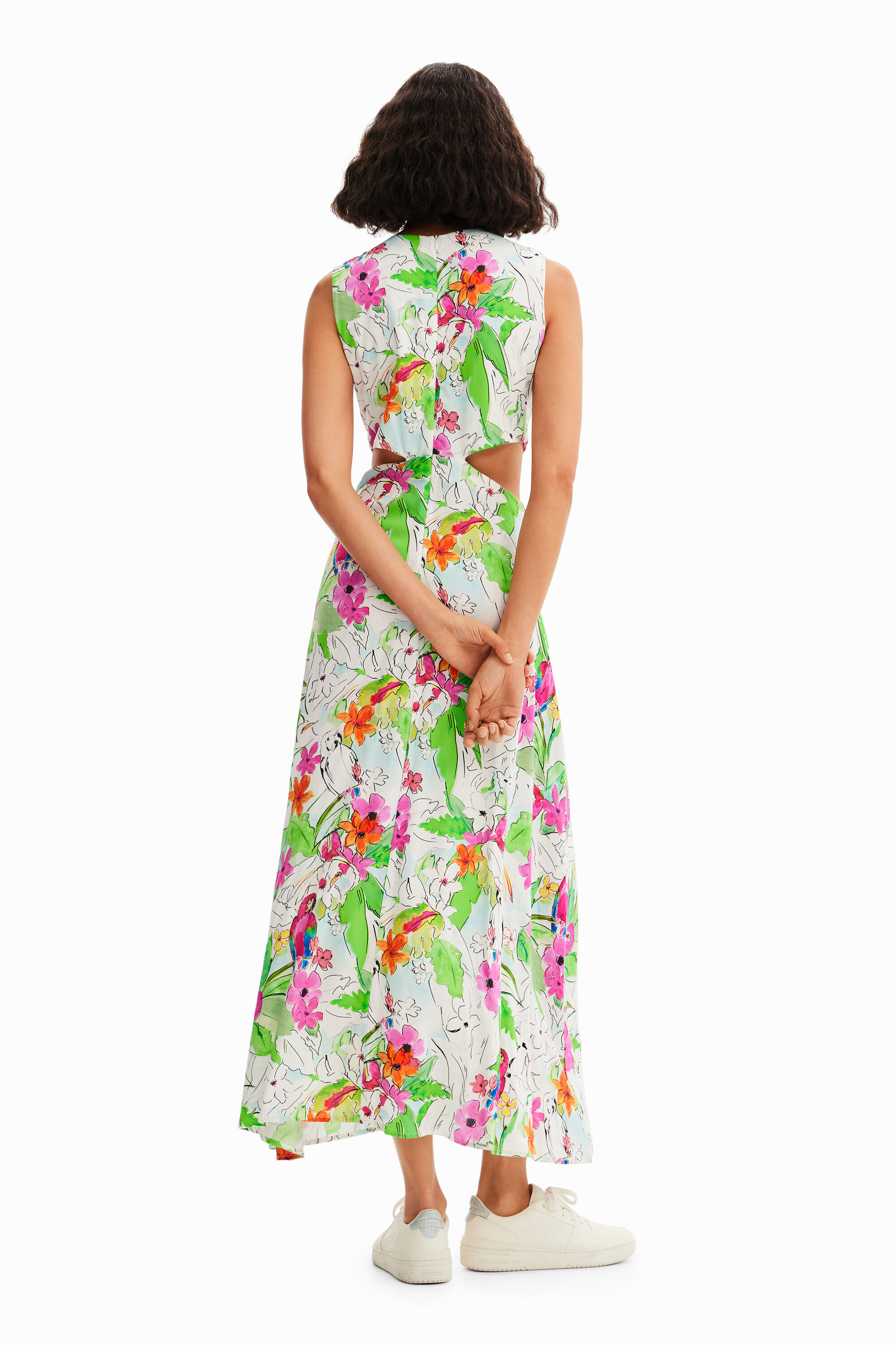Robe longue découpes