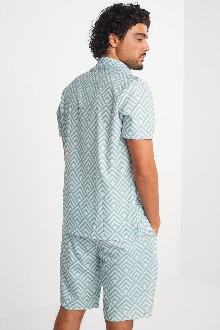 Ensemble 2 pièces chemise + short vert à motif géométrique