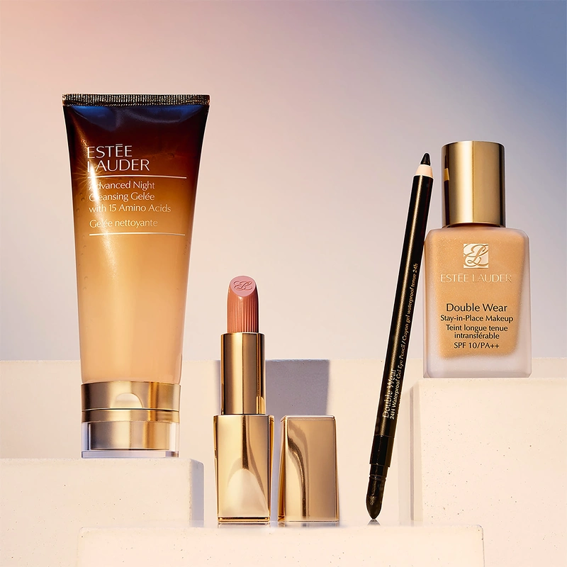Estée Lauder Double Wear Stay-In-Place Foundation SPF10 30 ml - 3W1 Tawney