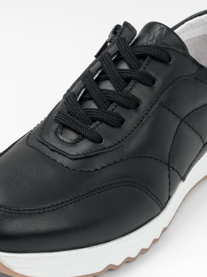Feel-Good Sneaker