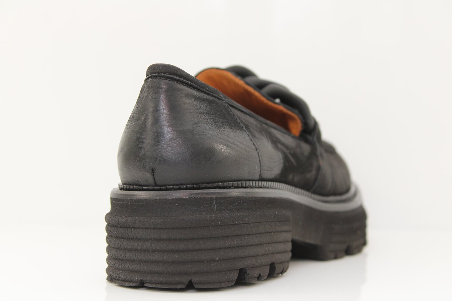 Thea Mika Slipper