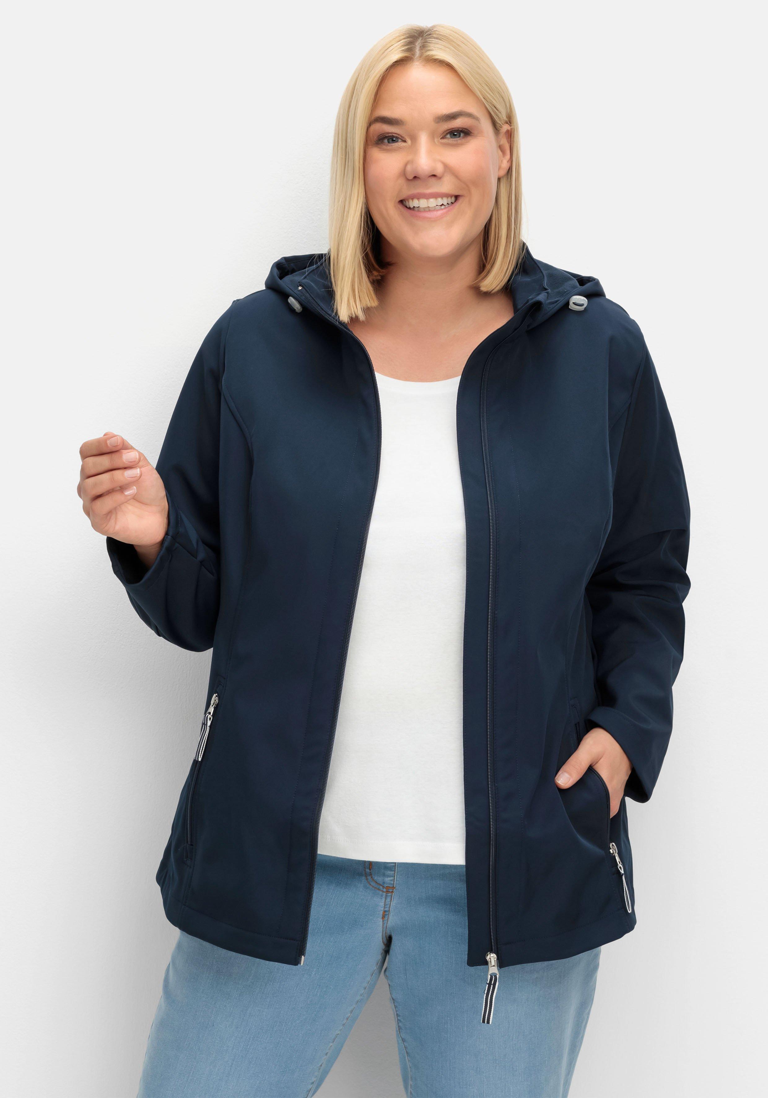 Softshelljacke mit Kapuze, in Longform