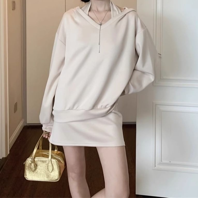 Secolo - Set: effen halterhoodie + mini-kokerrok