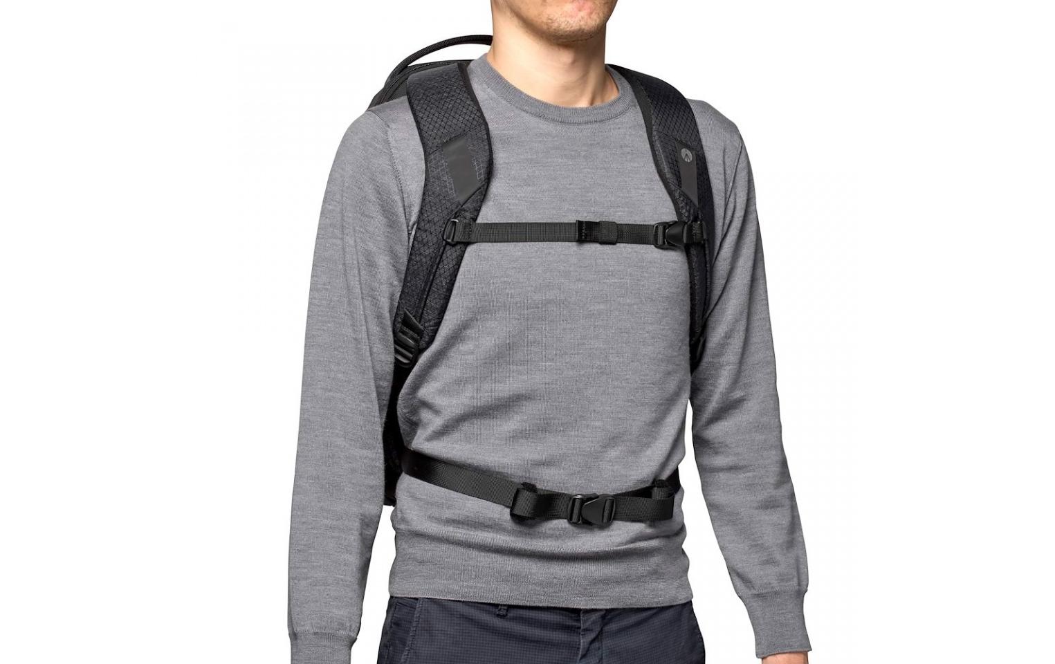 Fotorucksack PRO Light Frontloader M<br>Professioneller Kamerarucksack mit Bodenverstärkung und Stossschutz
