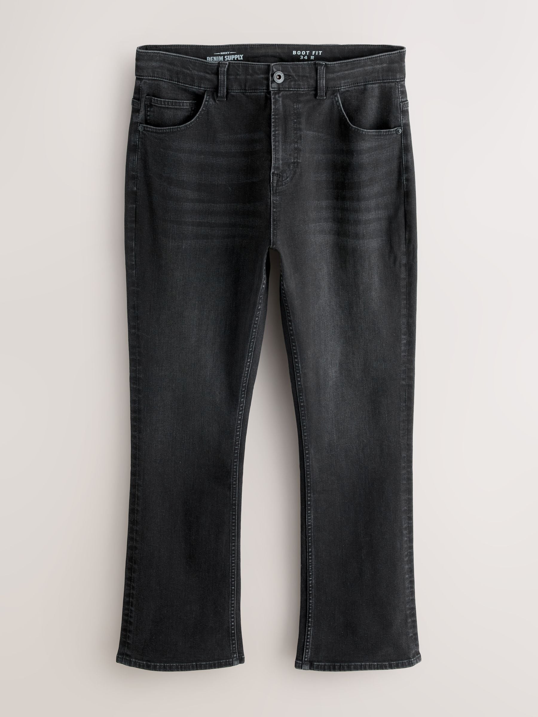 Zwarte wassing - Klassieke stretchy jeans