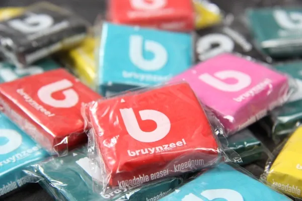 BRUYNZEEL SAKURA Bruynzeel Super point felt tip set light | 12 colours