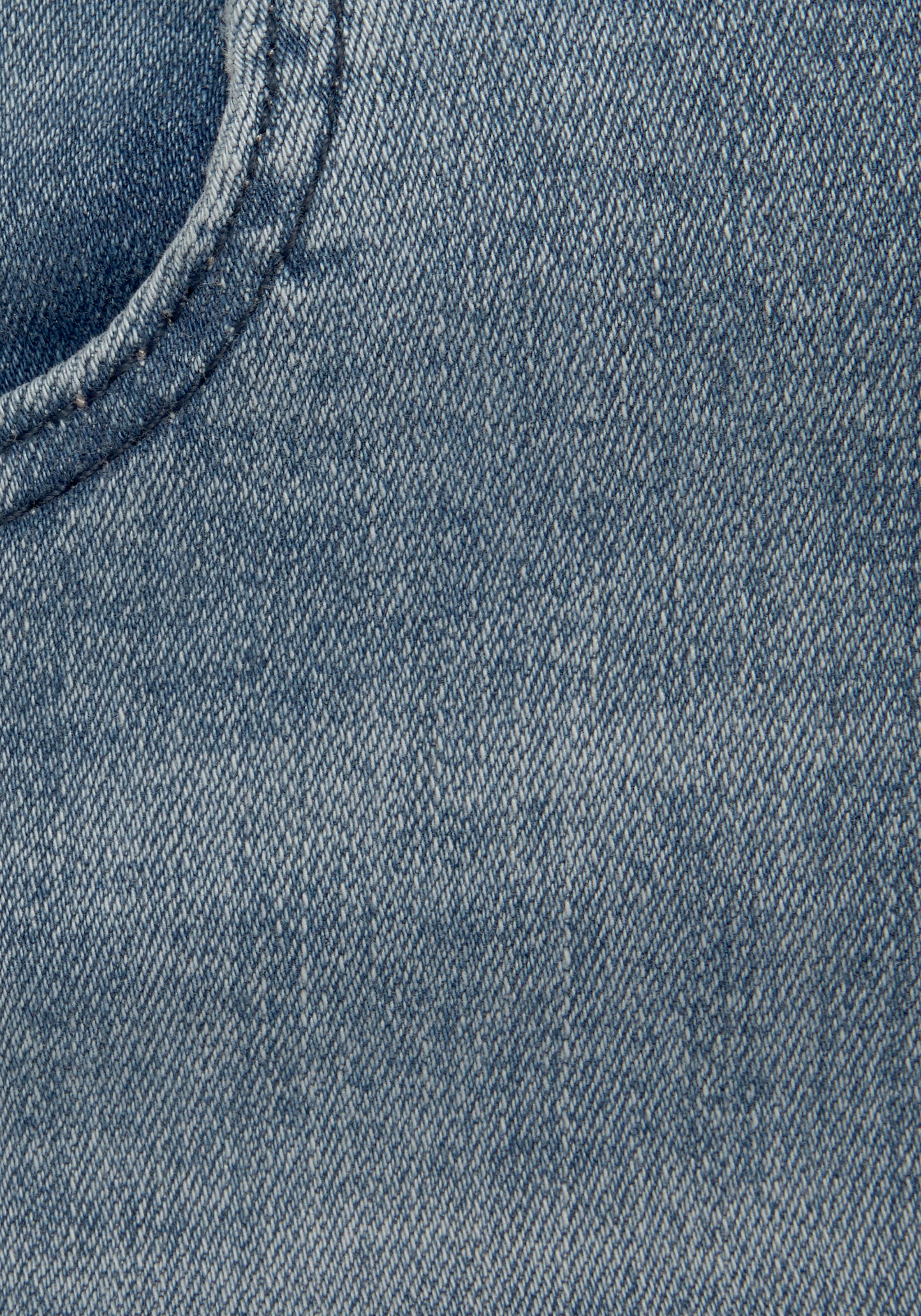 Buffalo Jeansshorts in High-Waist-Form, Stretchanteil, Sommerhose, figurbetont
