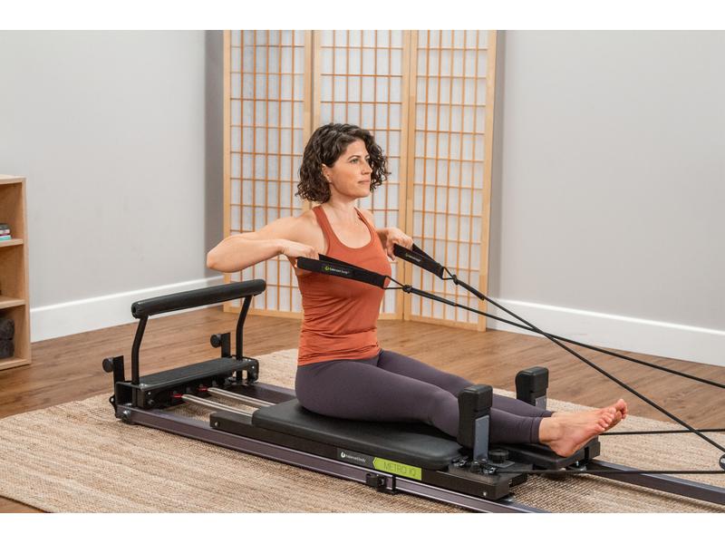 Pilates Reformer Metro IQ Wheelbarrow wheels Speziell für das Heimtraining entwickelt