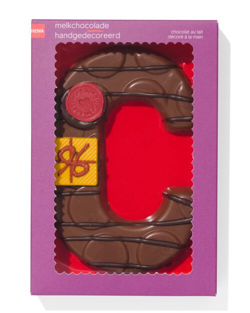 lettre C en chocolat au lait décorée à la main 200g