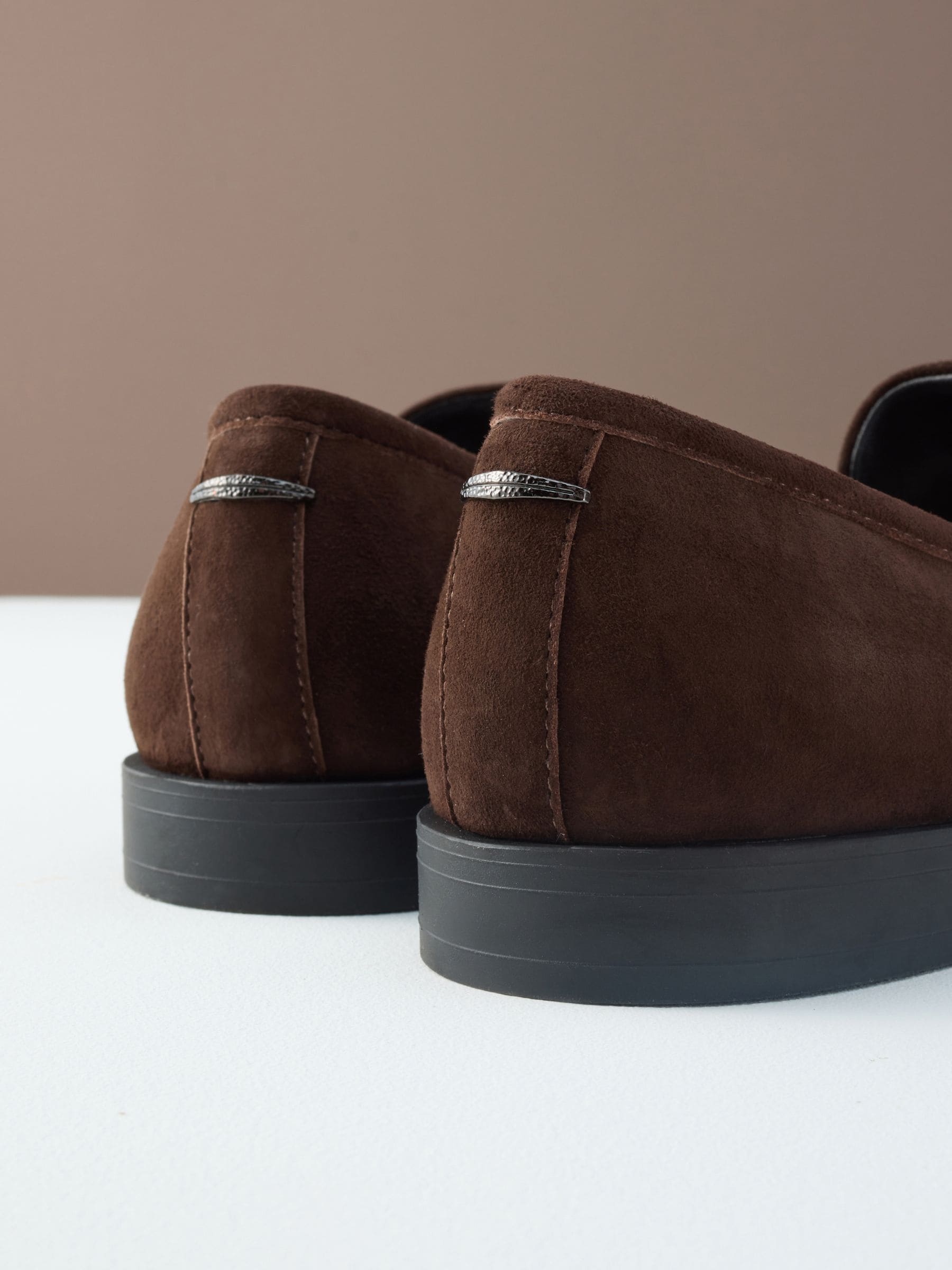 Chocoladebruin suède - Forever Comfort® Premium Leren Loafers met Motionflex en ruches