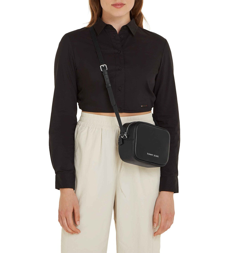 Bolsa transversal Tommy Jeans Essential com logotipo metálico preto