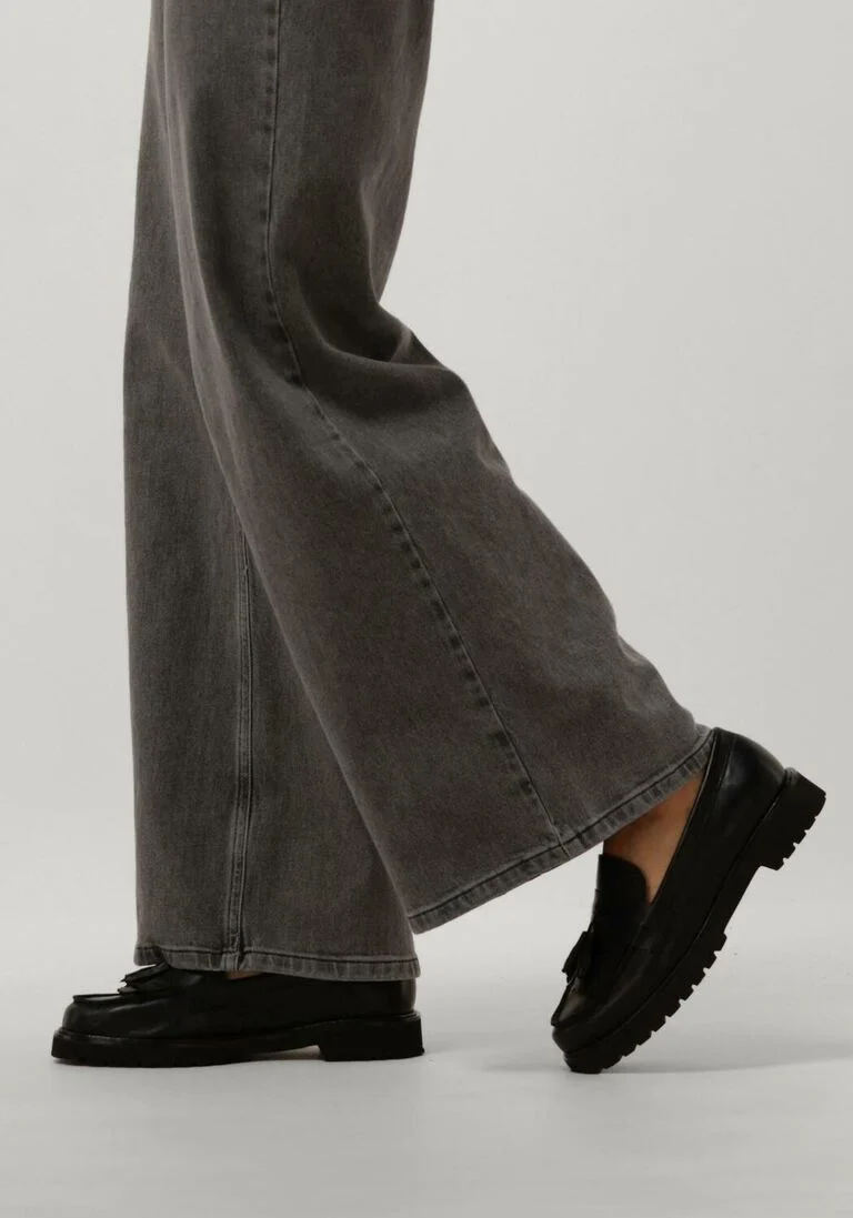 ANOTHER LABEL zwarte another label loafers dilara loafer