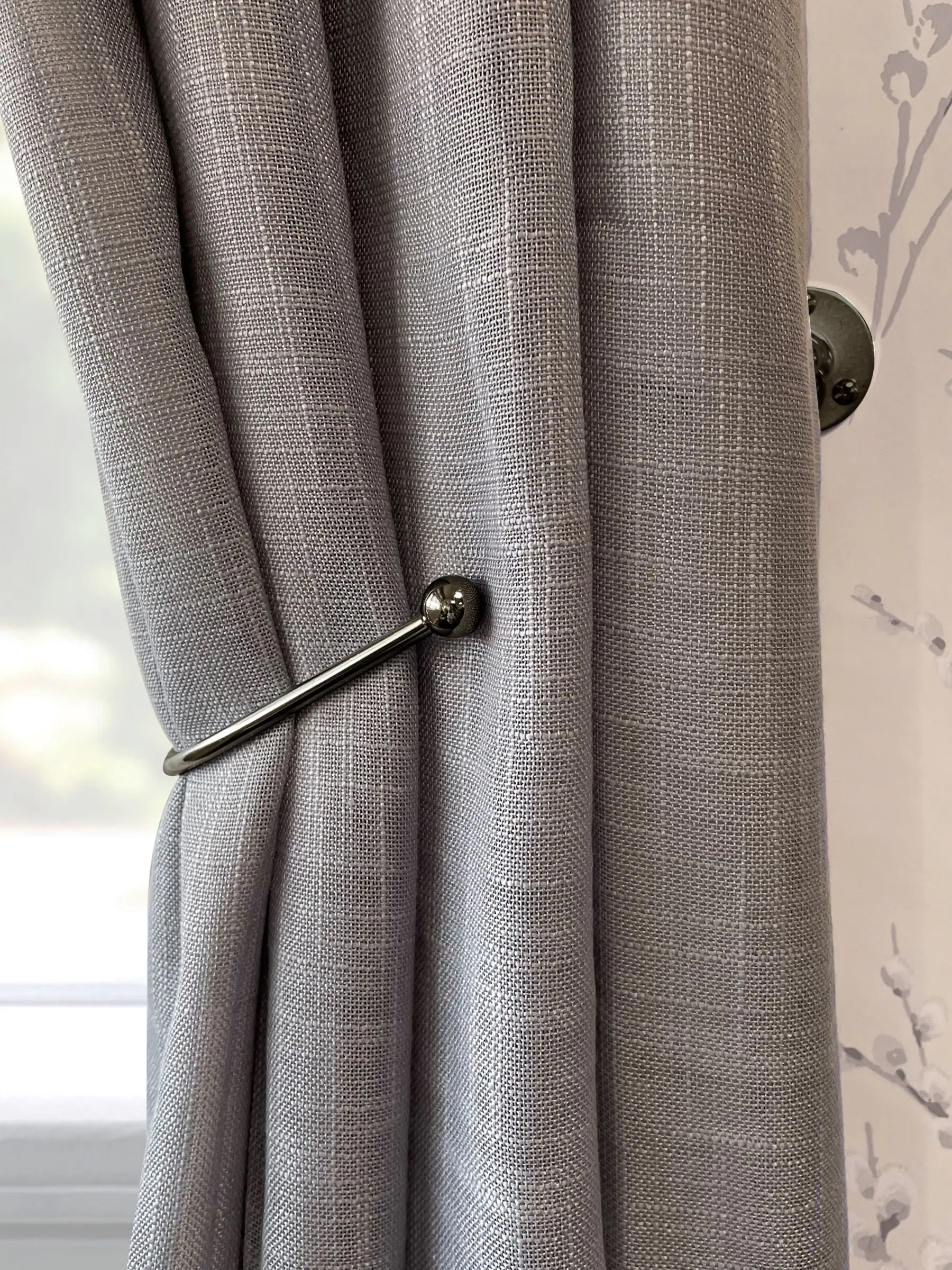 Laura Ashley Set of 2 Swing Curtain Holdbacks
