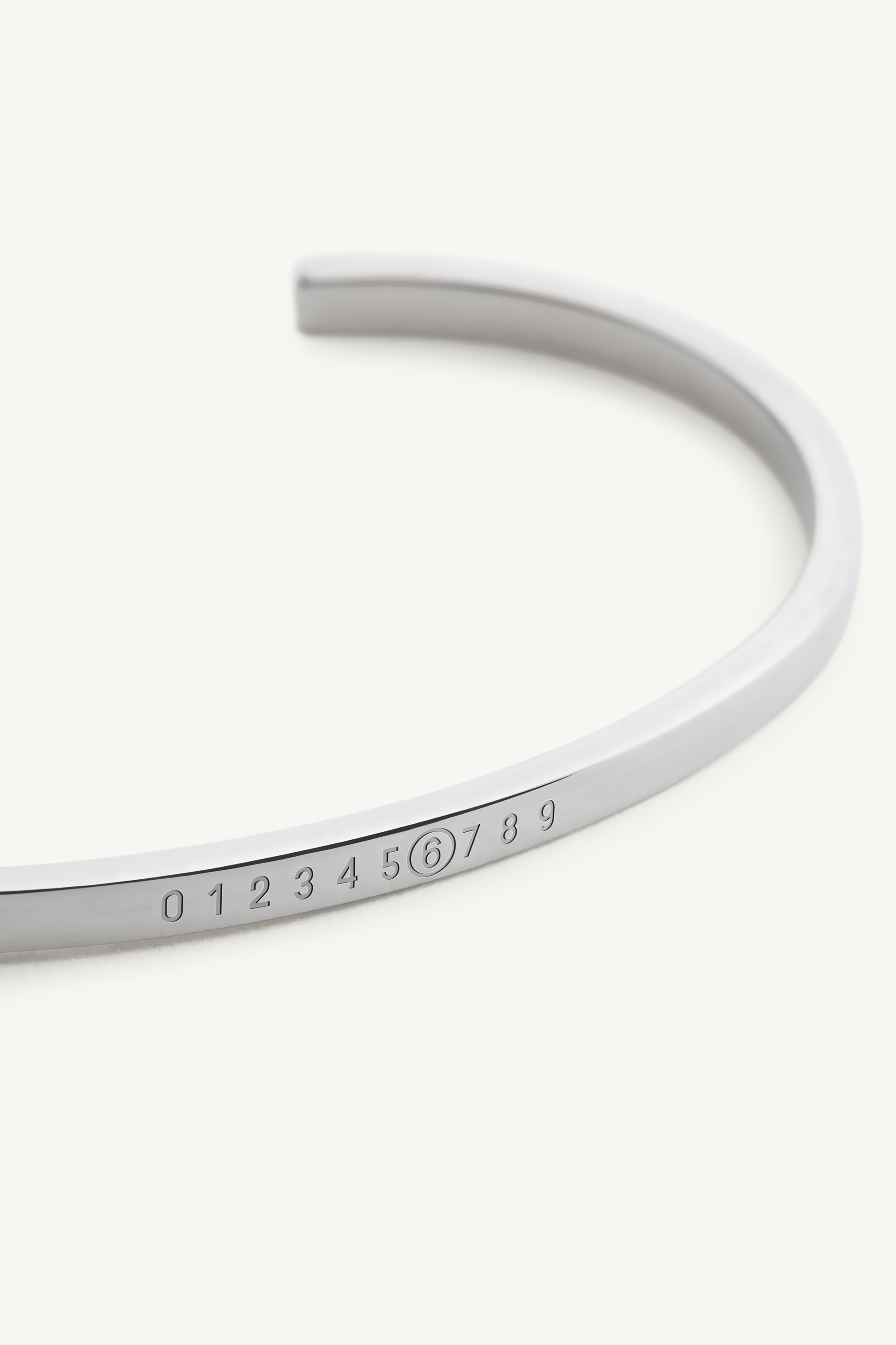 Bracelet en laiton Numeric Minimal pour femme | MM6 Polished palladio