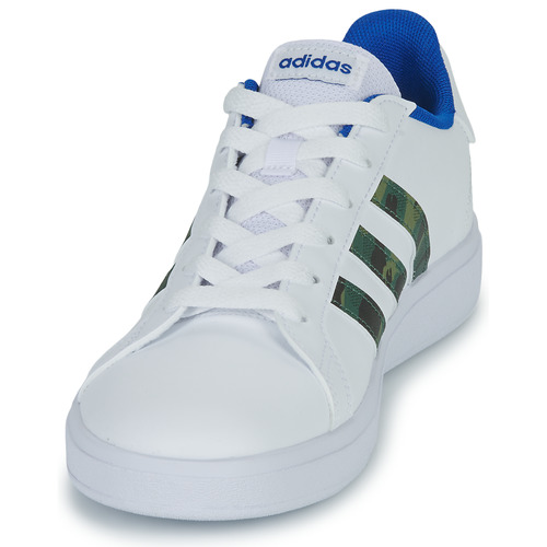 Adidas Sportswear - GRAND COURT 2.0 K - Blanc / Bleu / Camouflage