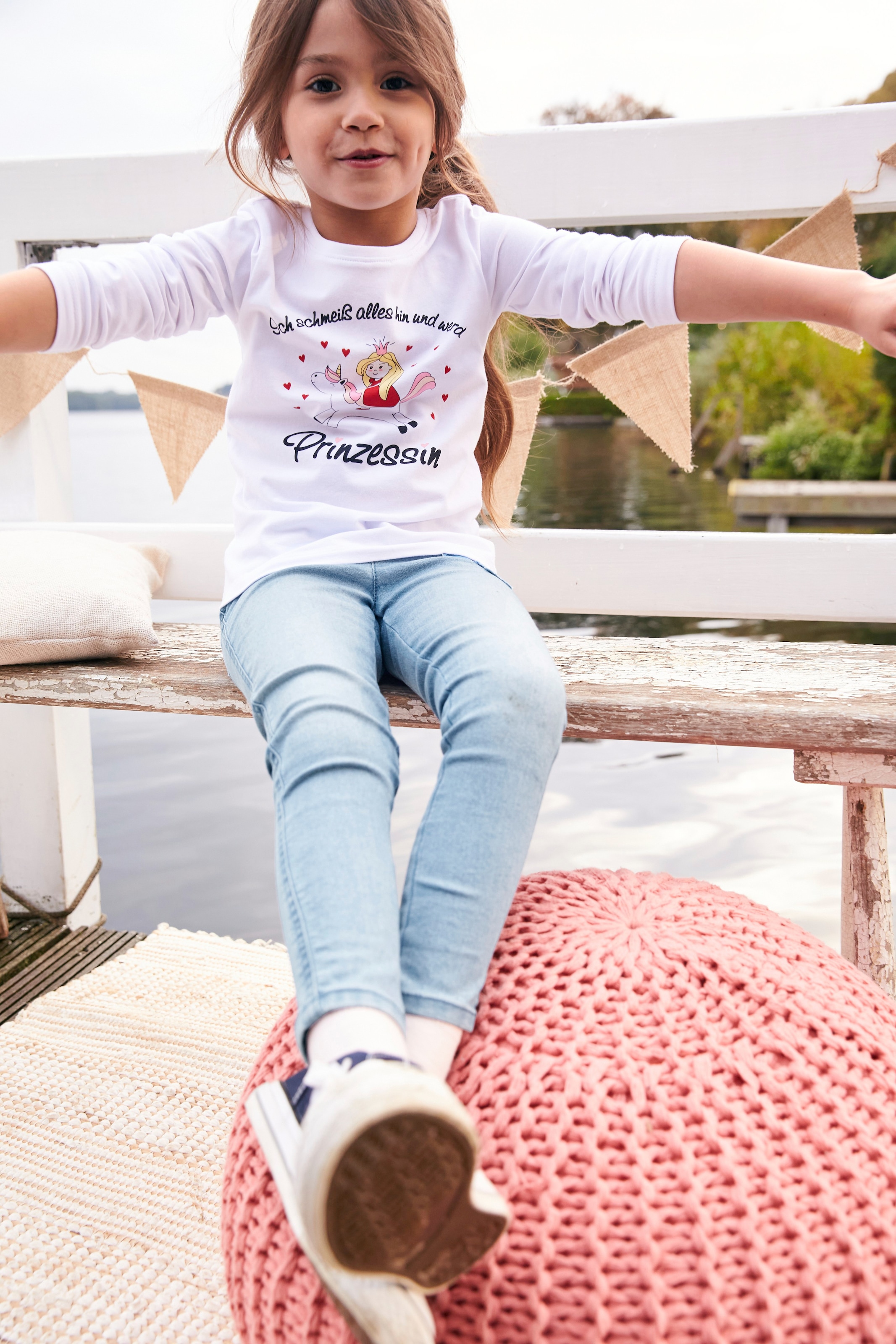 KIDSWORLD Jeansjeggings », Strecht-Jeans in Schlupfform« schmale Beinform,  mit Used-Waschung,  normale Leibhöhe