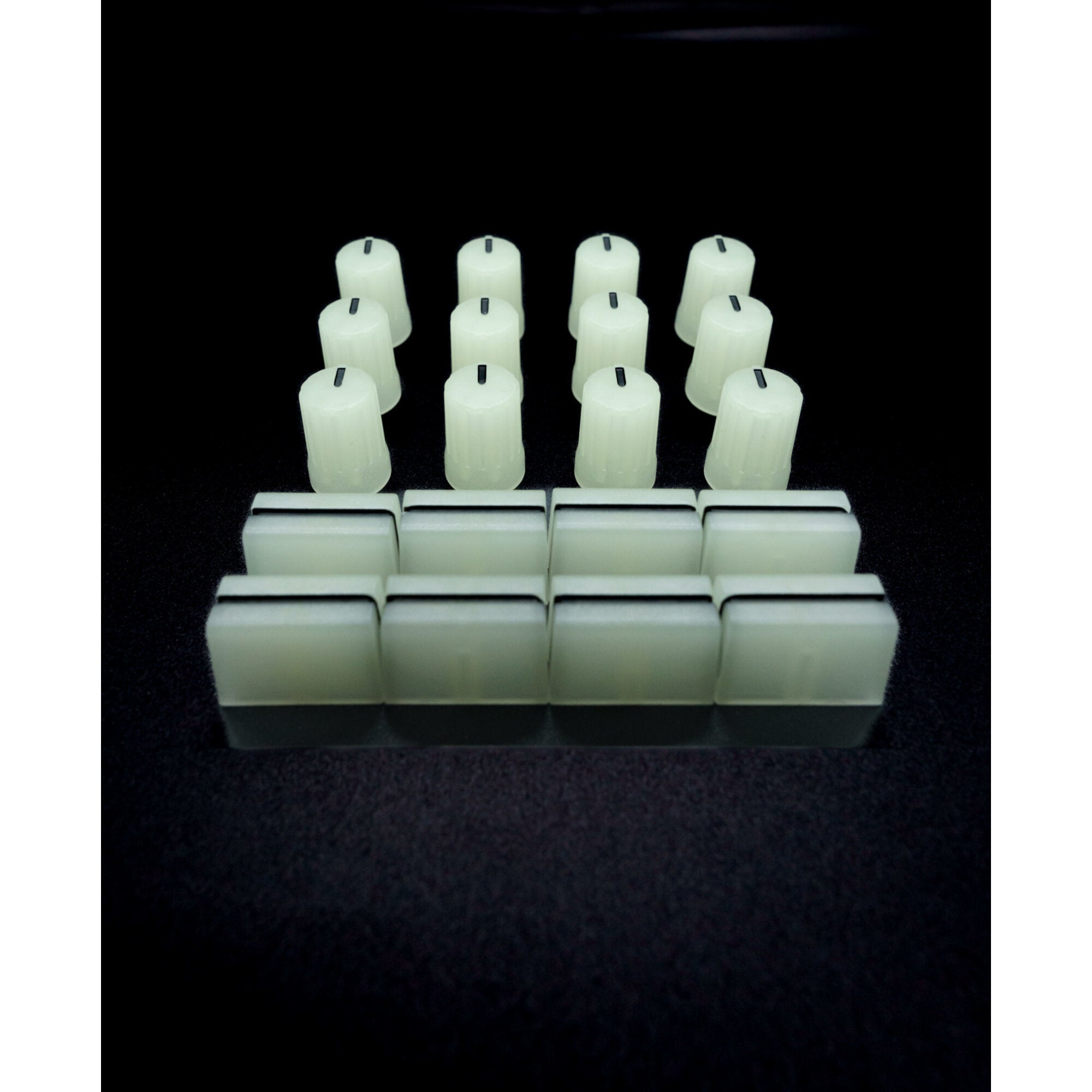 DJ TechTools Chroma Pack Pro Luma Glow set