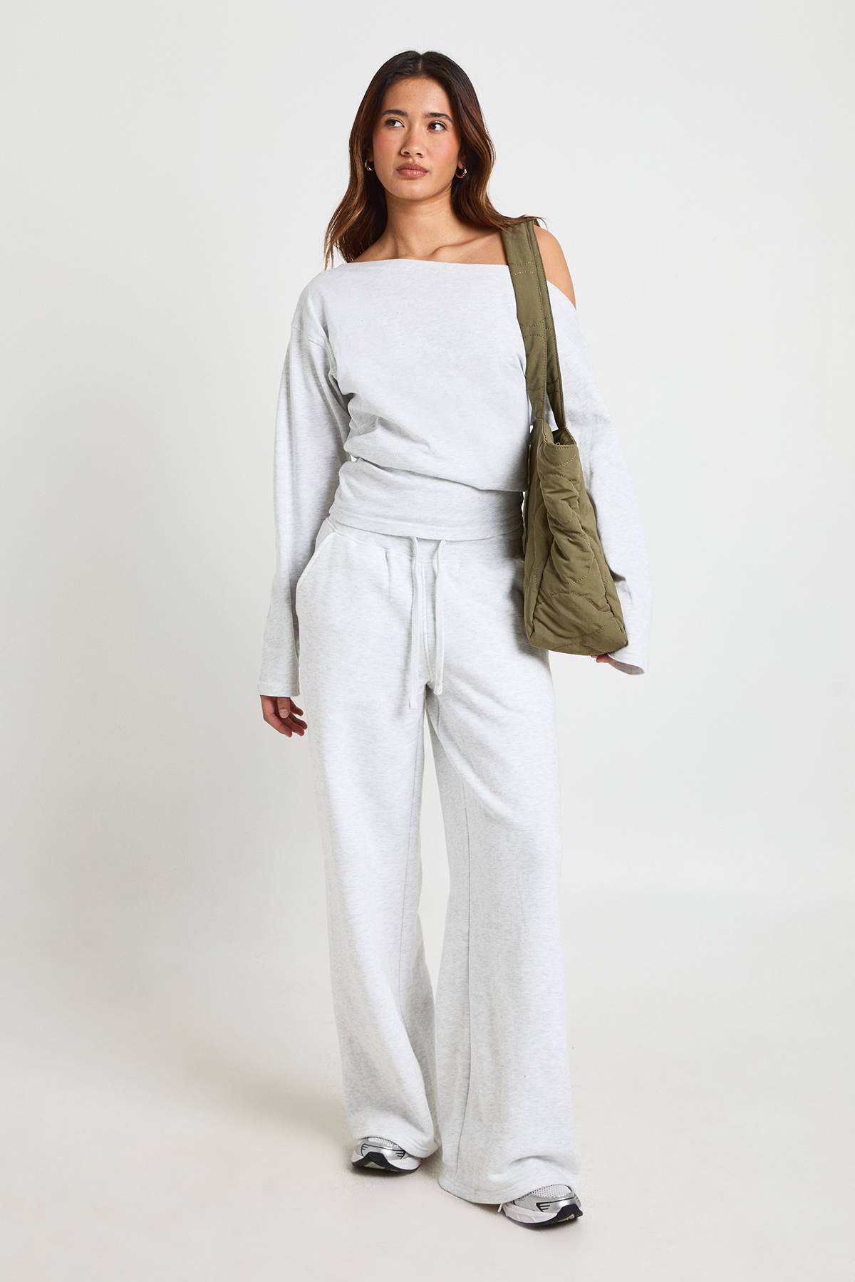 boohoo Ensemble Jogging Taille Cintrée Épaules Dénudées Jambes Droites