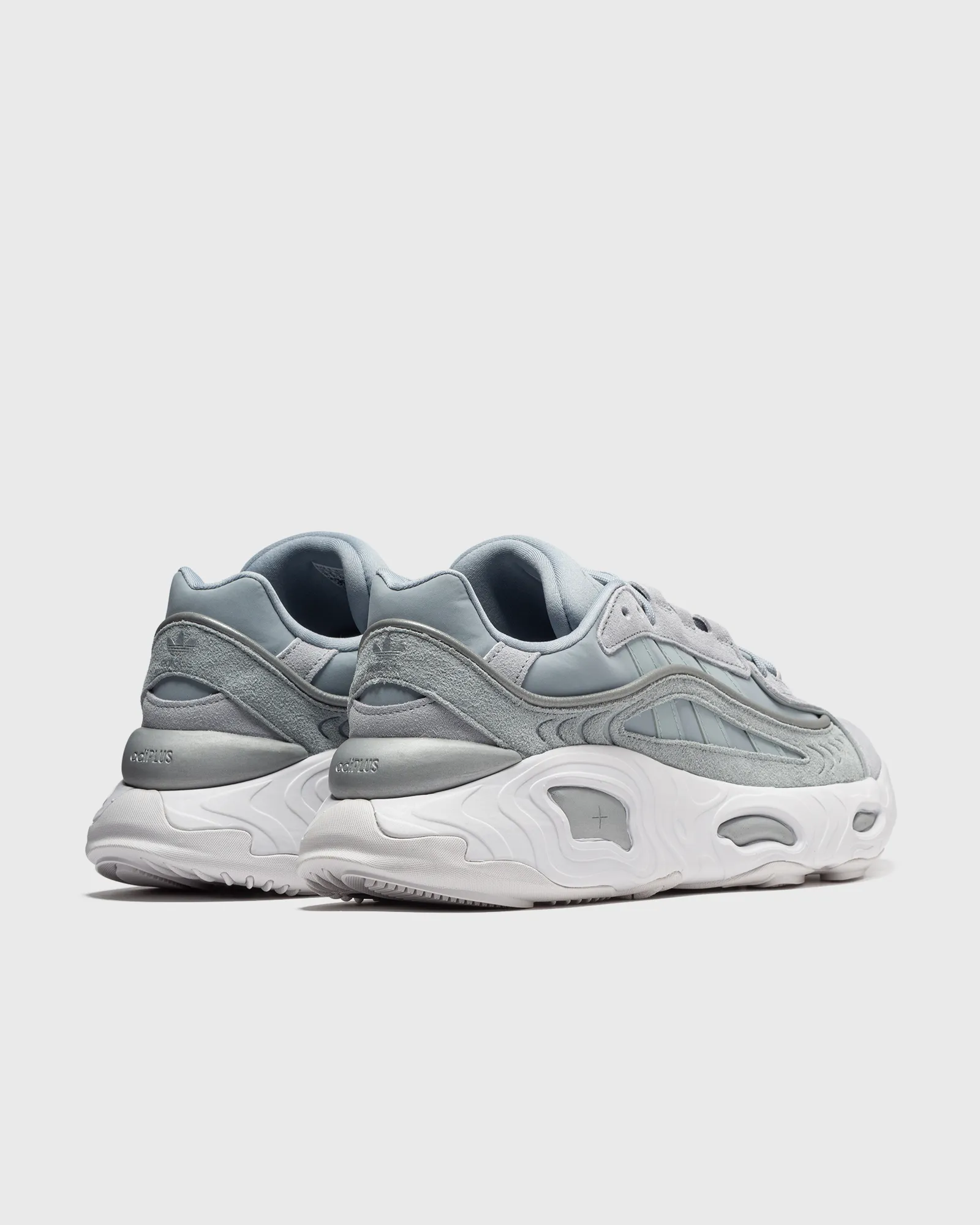 Adidas OZNOVA