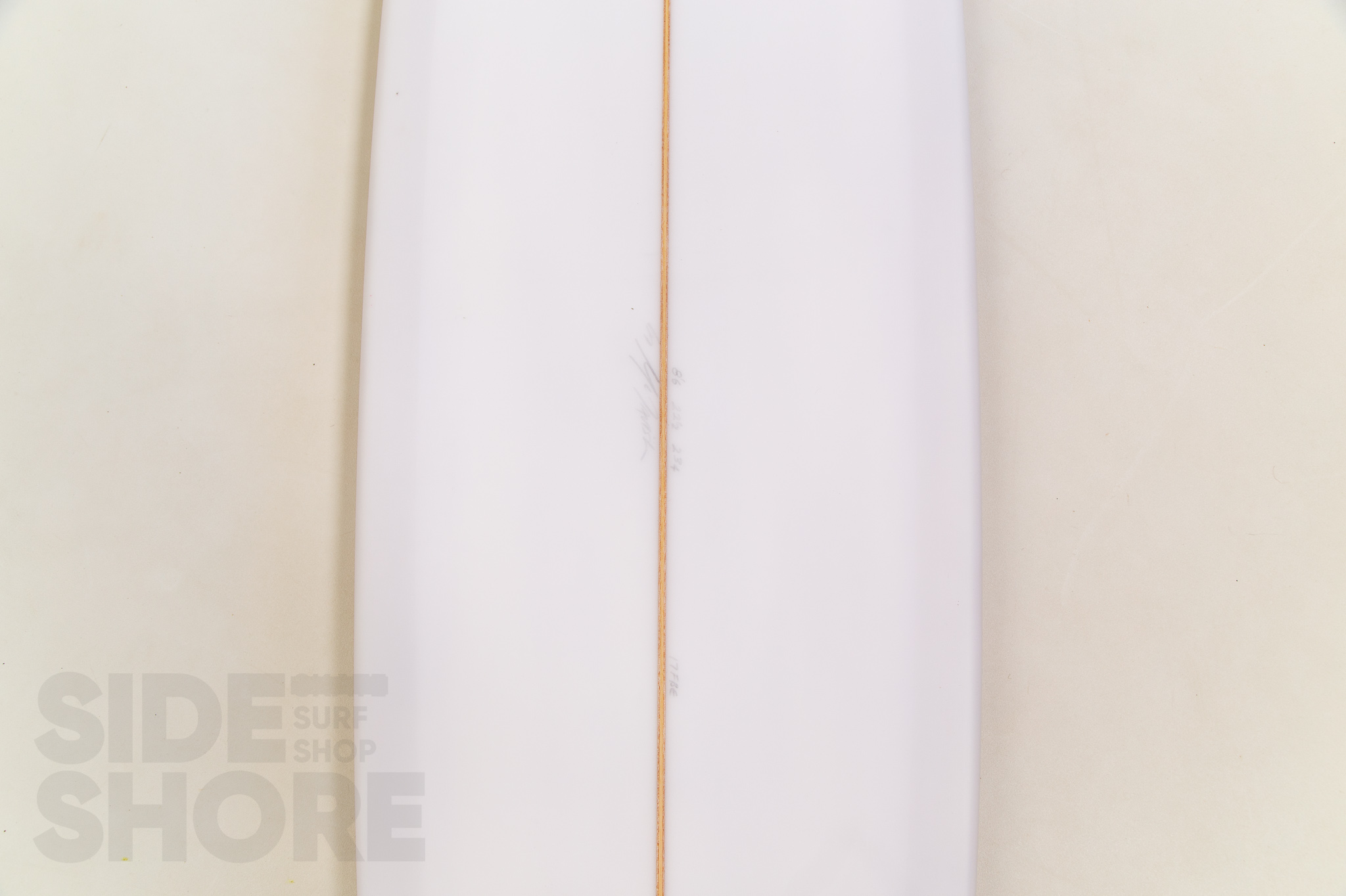 Mc Tavish Fireball Evo 2 - 8'6'' x 22 1/2'' x 2 3/4'' - 2 1 - US Box / Futures