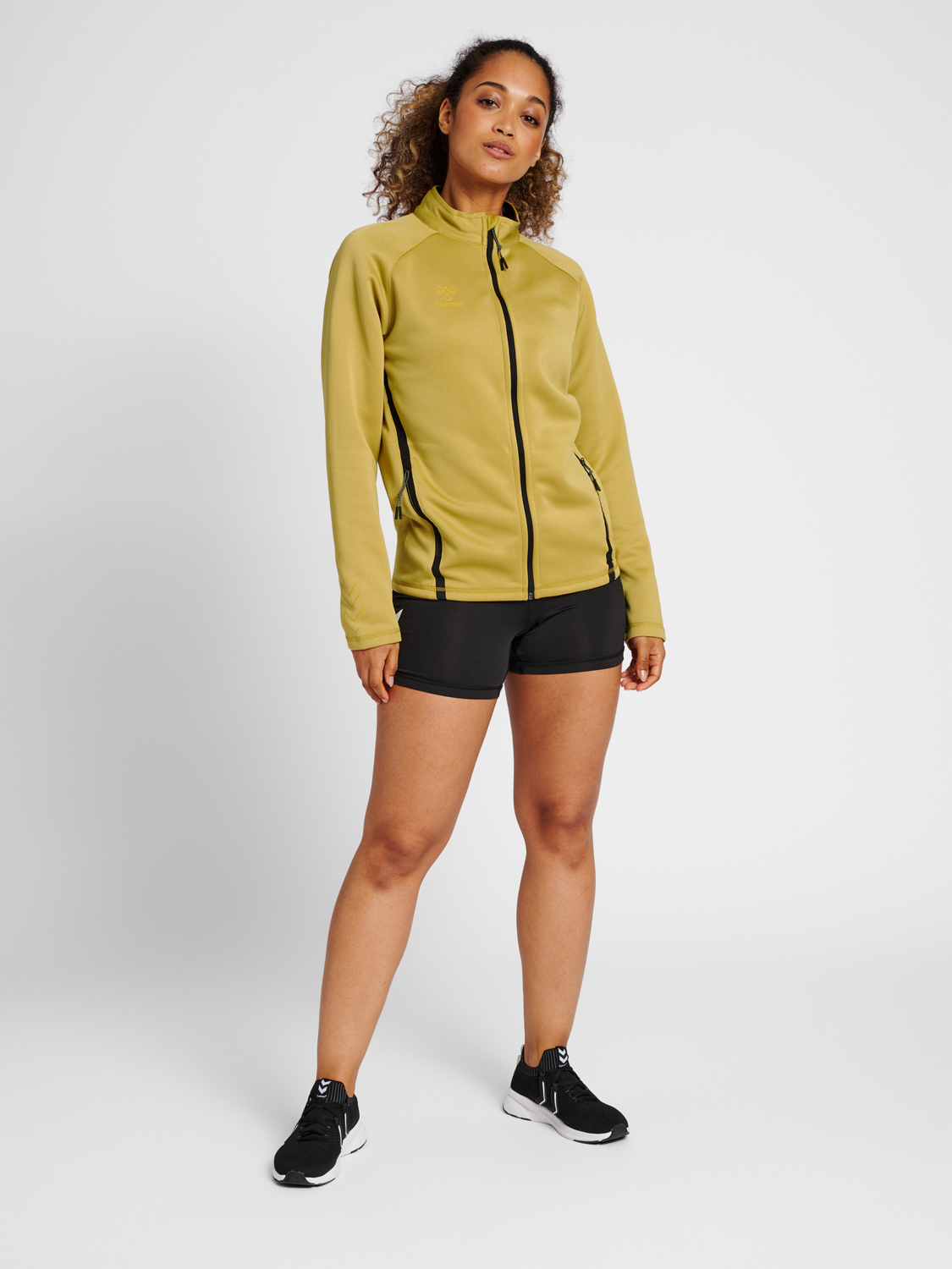 hmlCIMA XK ZIP JACKET WOMAN