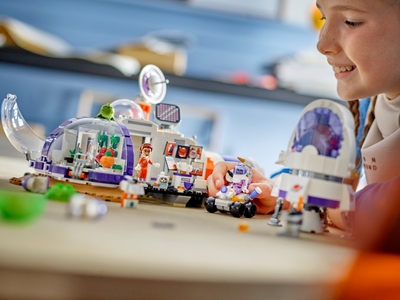 LEGO Ruimtebasis op Mars en raket (42605)