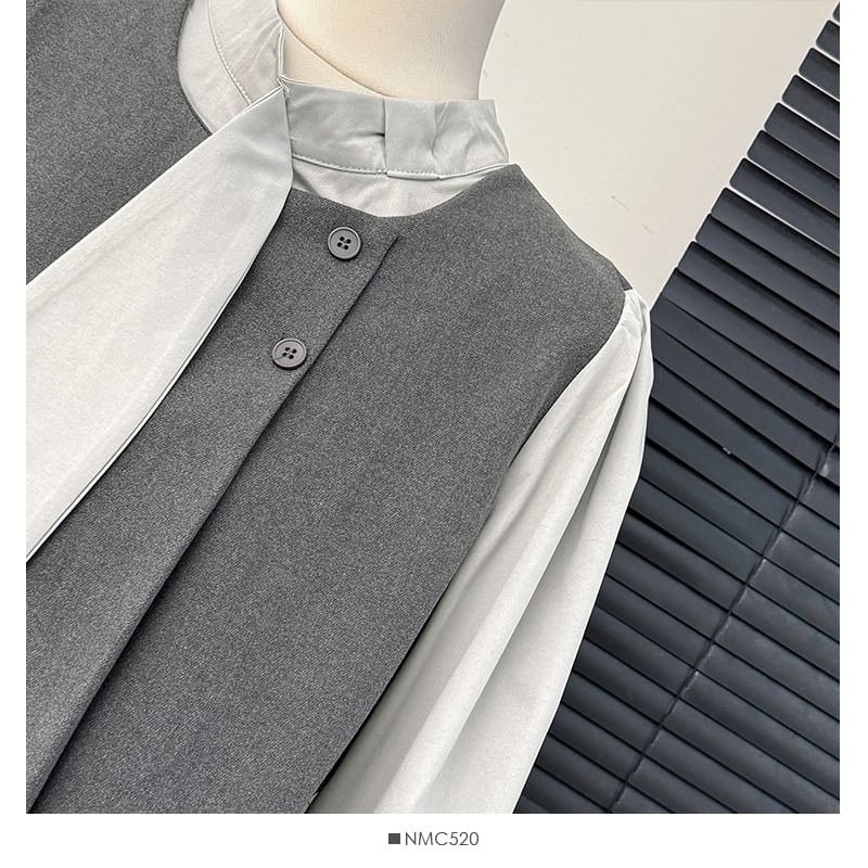 Lemongrass - Tweedelige losse blouse met strikhals en sjerp