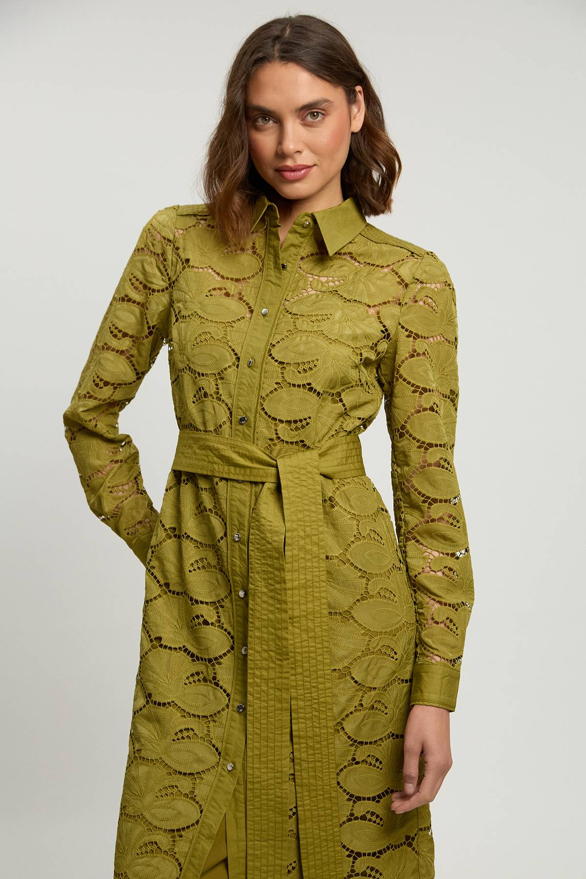 KarenMillen Robe Chemise En Coton Tissé À Col Avec Broderie Ajourée