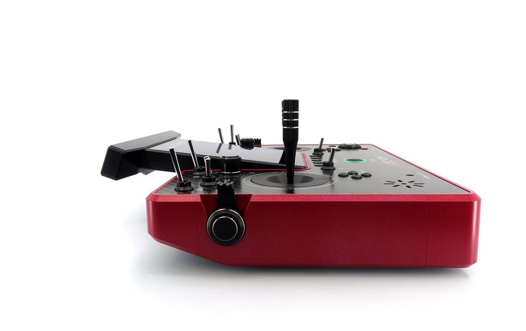 Fernsteuerung DC-24 II Carbon Line Rubinrot<br>Professioneller 2.4 GHz Duplex Pultsender